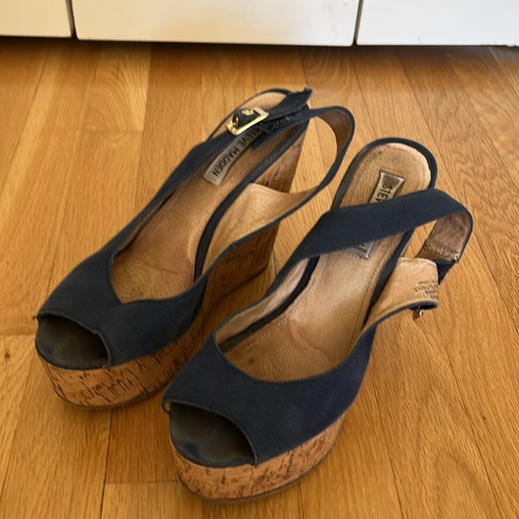 Steve Madden cork wedge sling back sandals - Picture 4 of 5